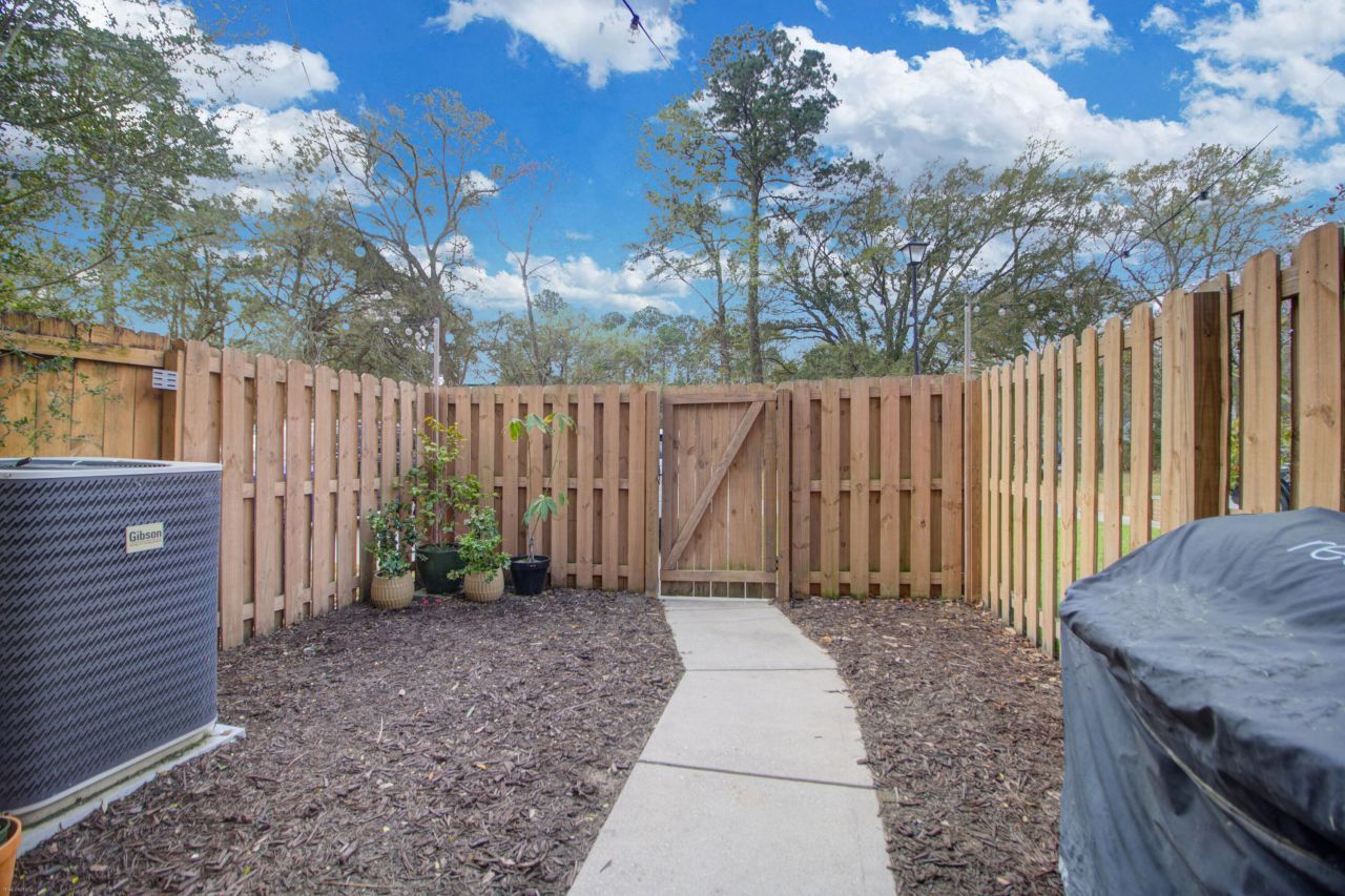 3063 Sugarberry Lane Photo 36