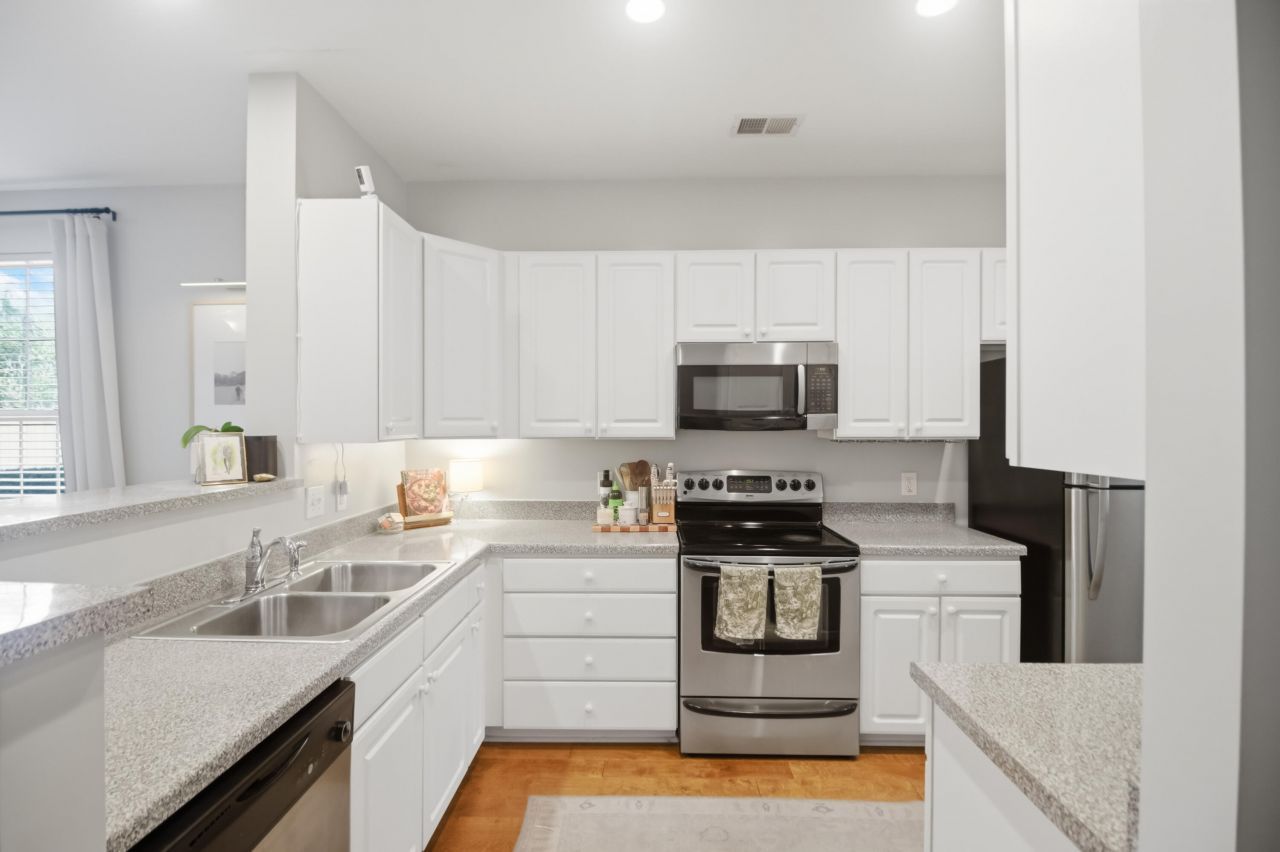 3063 Sugarberry Lane Photo 43