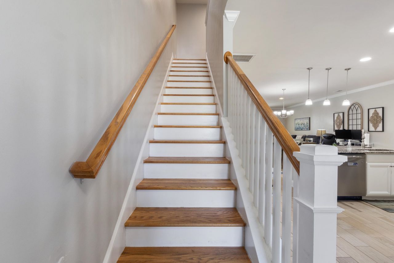 2404 Kings Bay Dr.  Photo 20