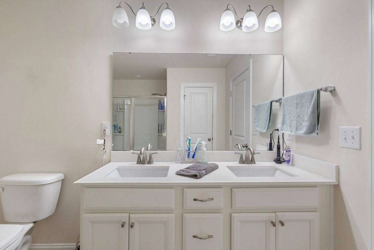 2404 Kings Bay Dr.  Photo 30