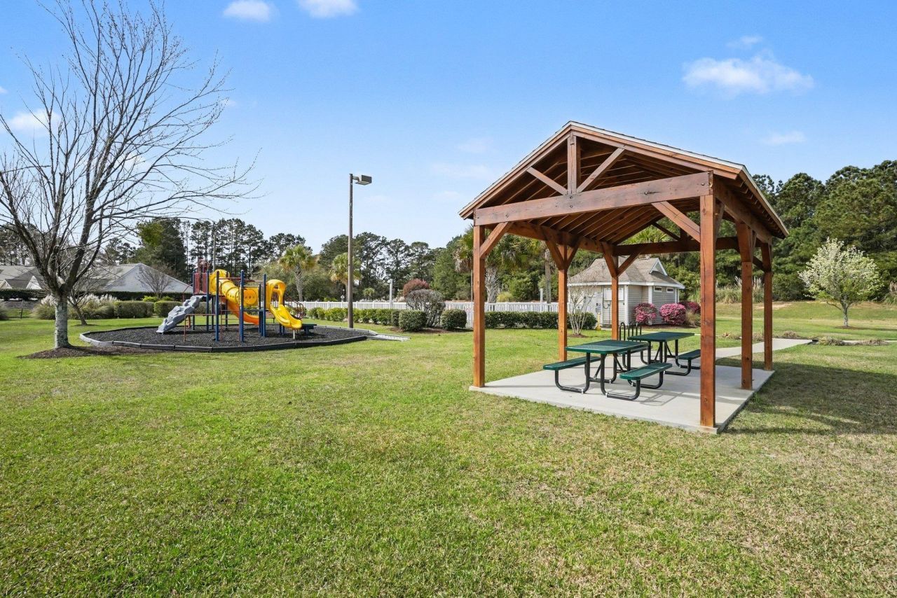 644 Brynfield Dr. Photo 32