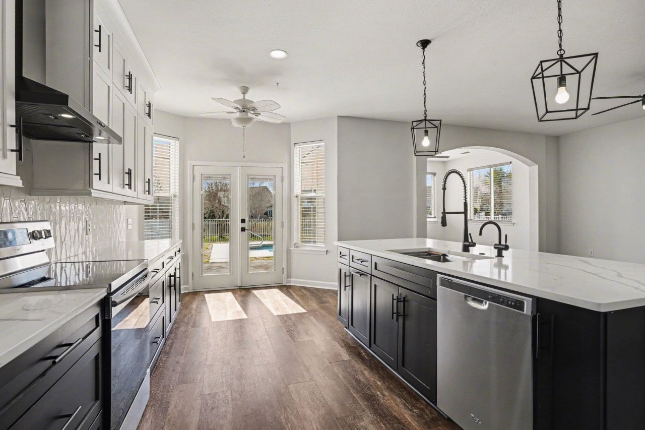 644 Brynfield Dr. Photo 5