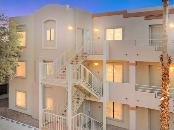 2064 Mesquite Lane , Unit 101, Laughlin, NV 89029