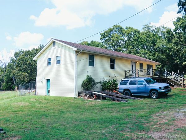 1800 S Gray Street , Pocola, OK 74902