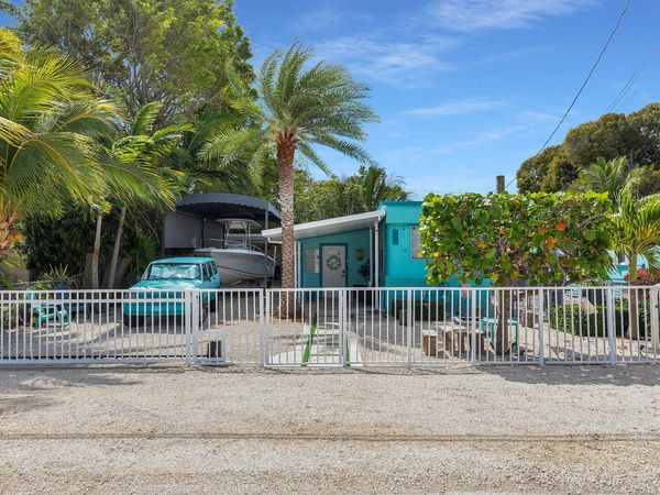 72 Avenue C, KEY LARGO, FL 33037