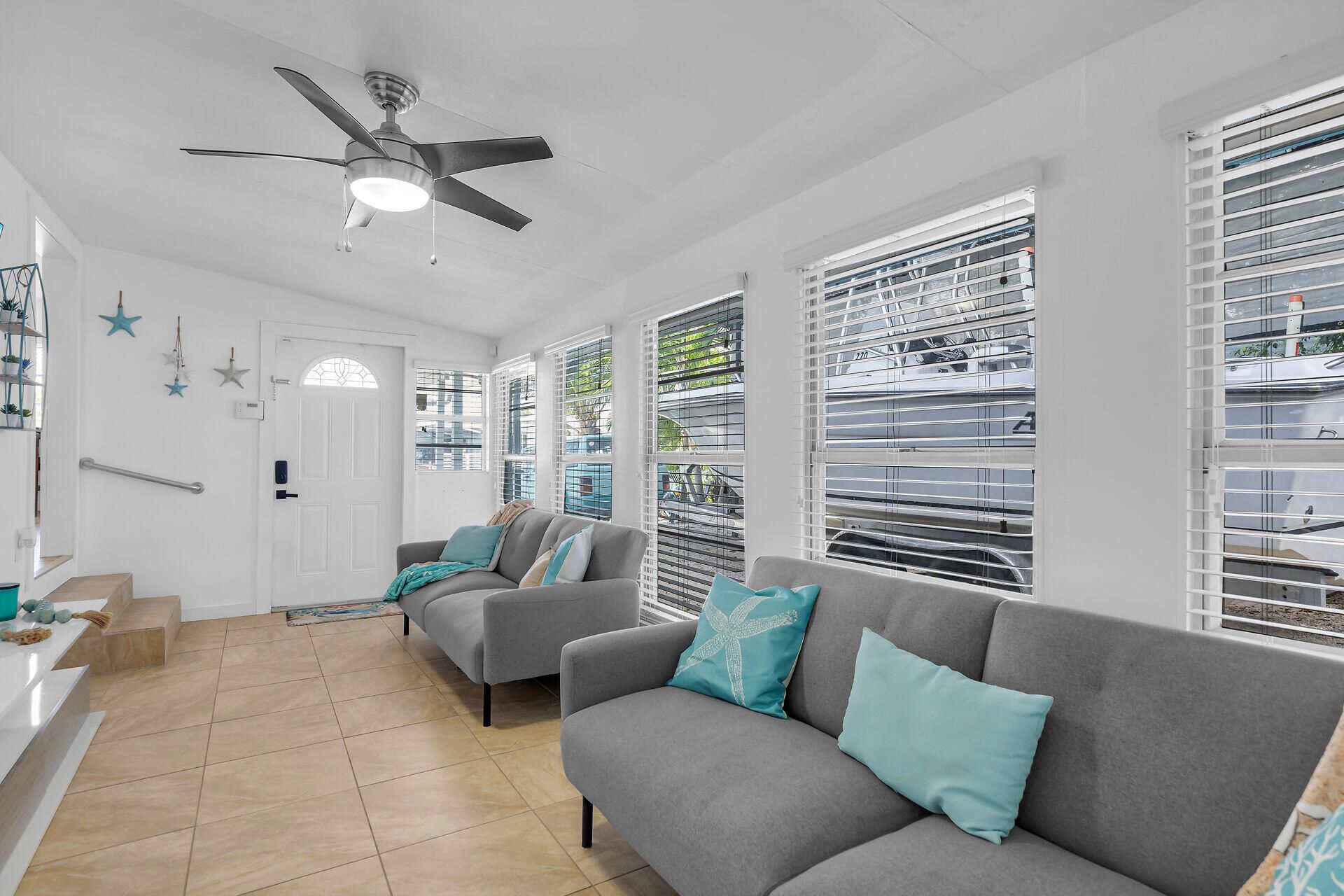 72 Avenue C, Key Largo, FL 33037 Photo