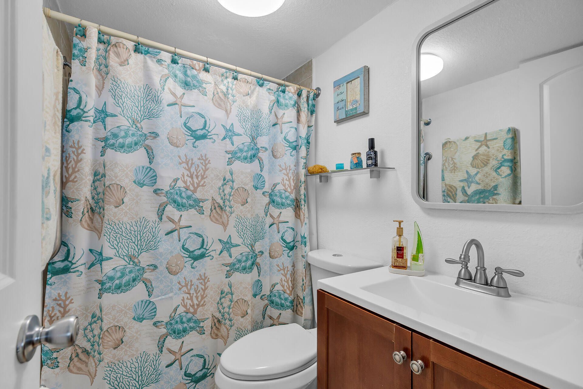 72 Avenue C, Key Largo, FL 33037 Photo