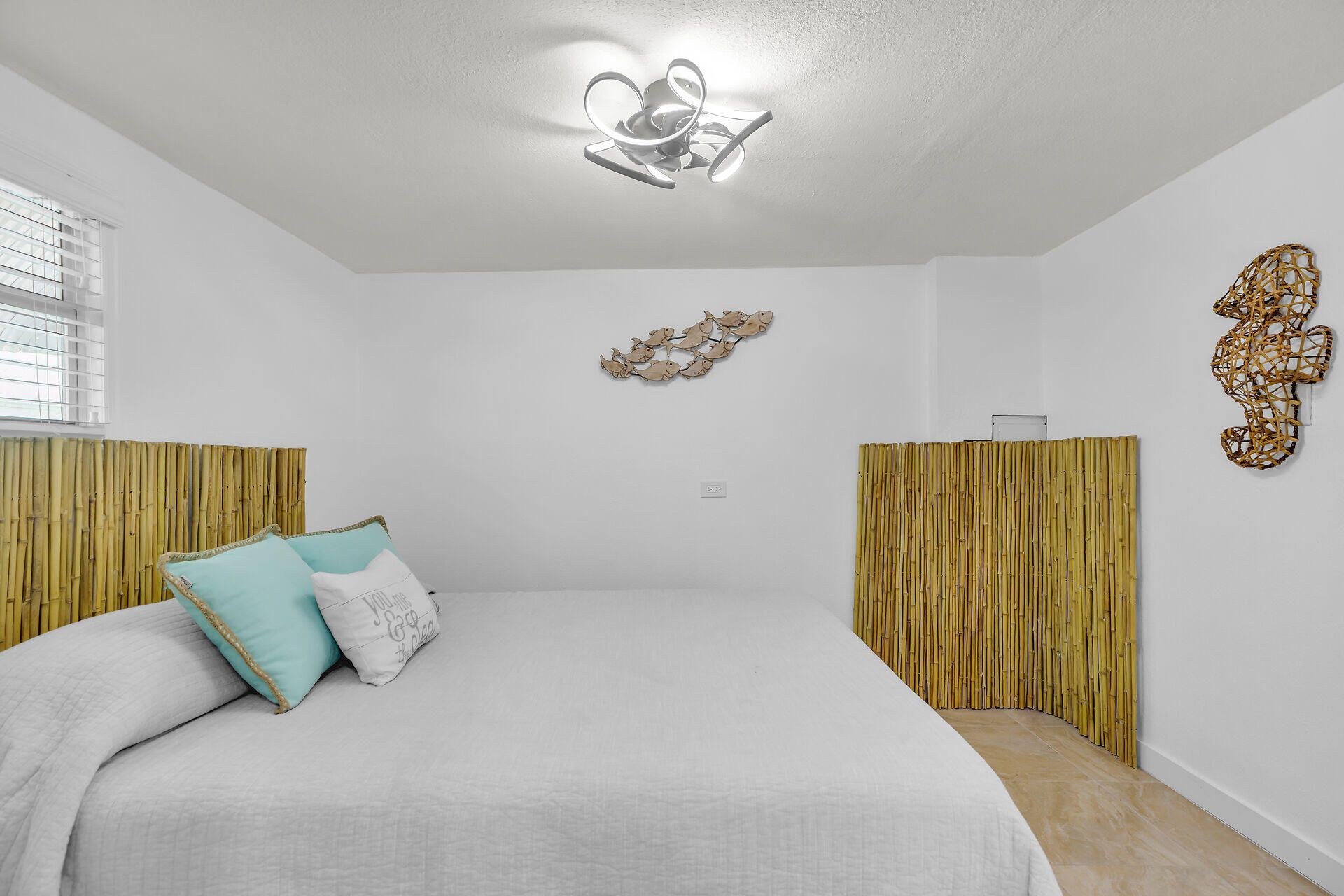 72 Avenue C, Key Largo, FL 33037 Photo