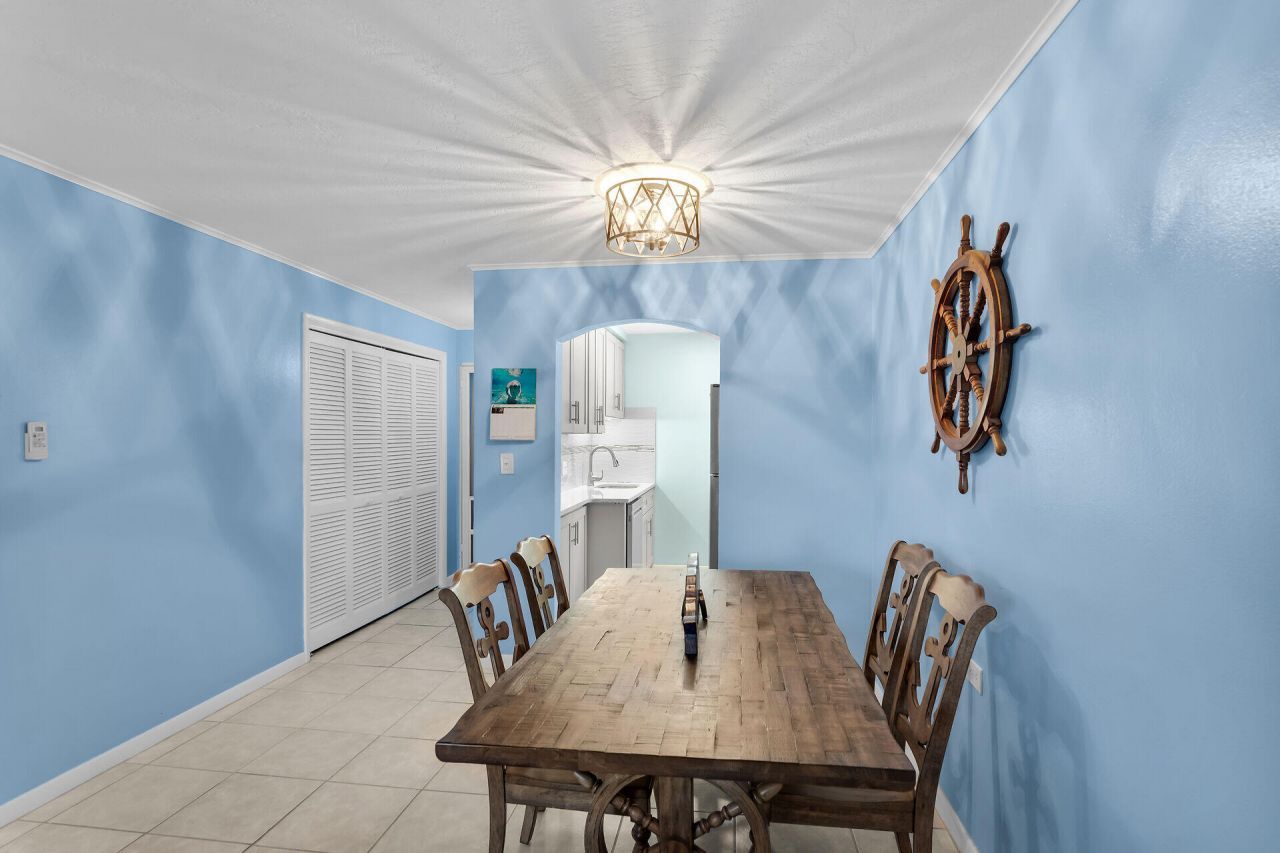 5301 Ocean Terrace, Unit APT 2, Marathon, FL 33050 Photo