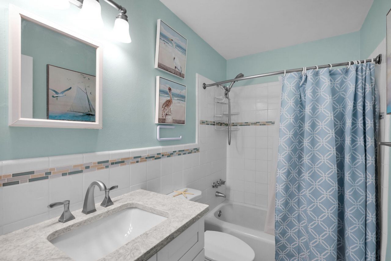 5301 Ocean Terrace, Unit APT 2, Marathon, FL 33050 Photo