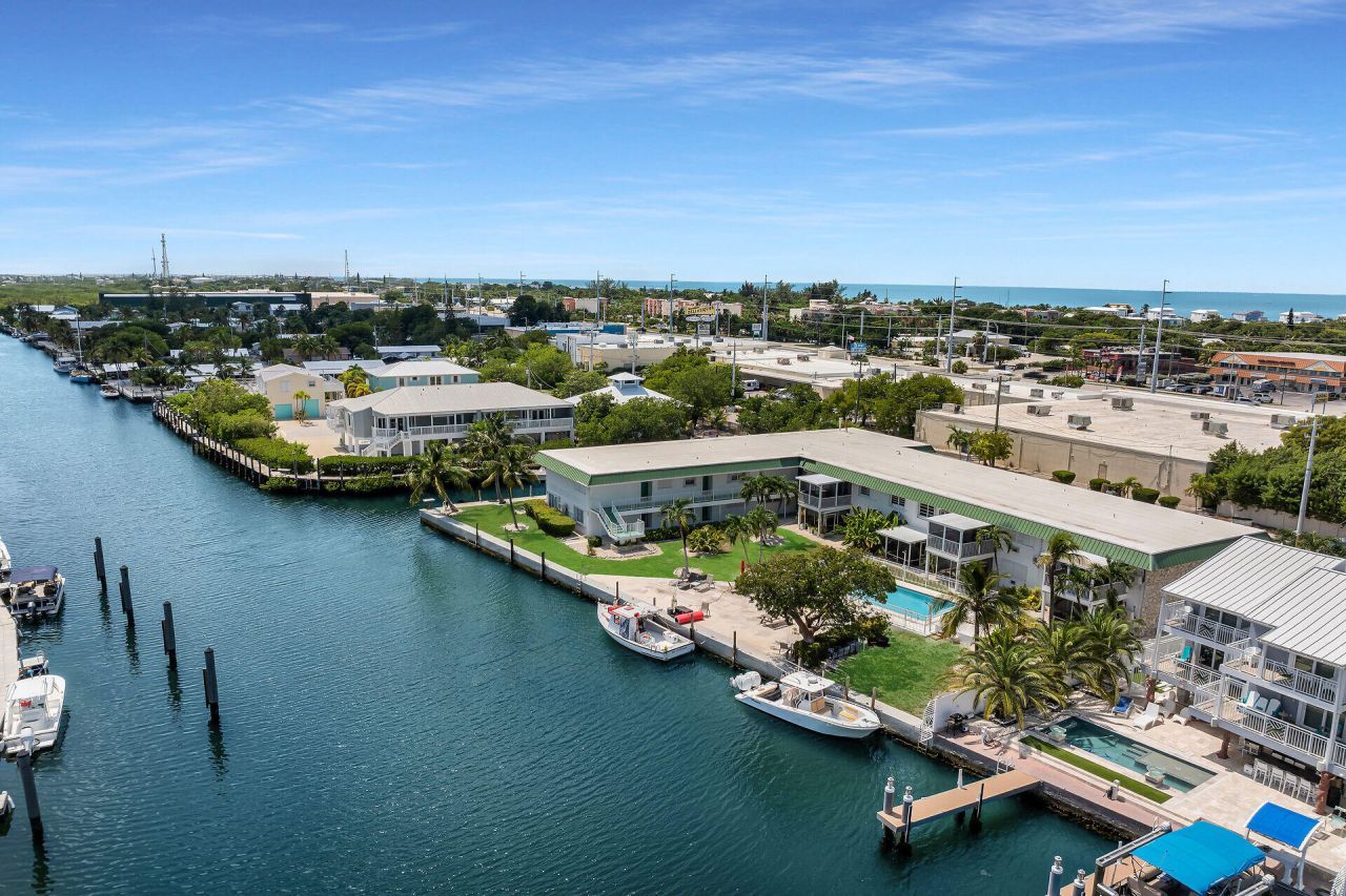 5301 Ocean Terrace, Unit APT 2, Marathon, FL 33050 Photo