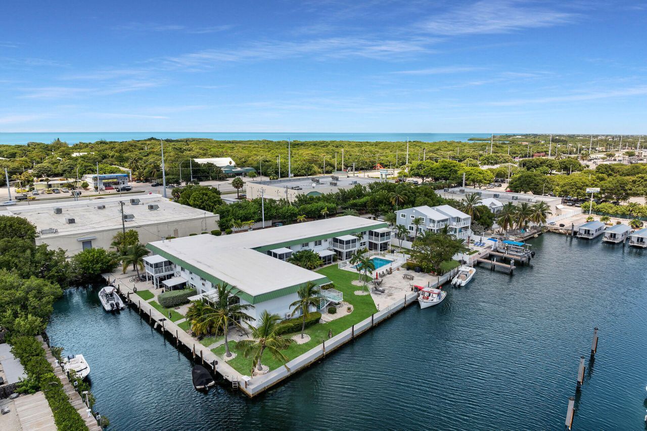 5301 Ocean Terrace, Unit APT 2, Marathon, FL 33050 Photo