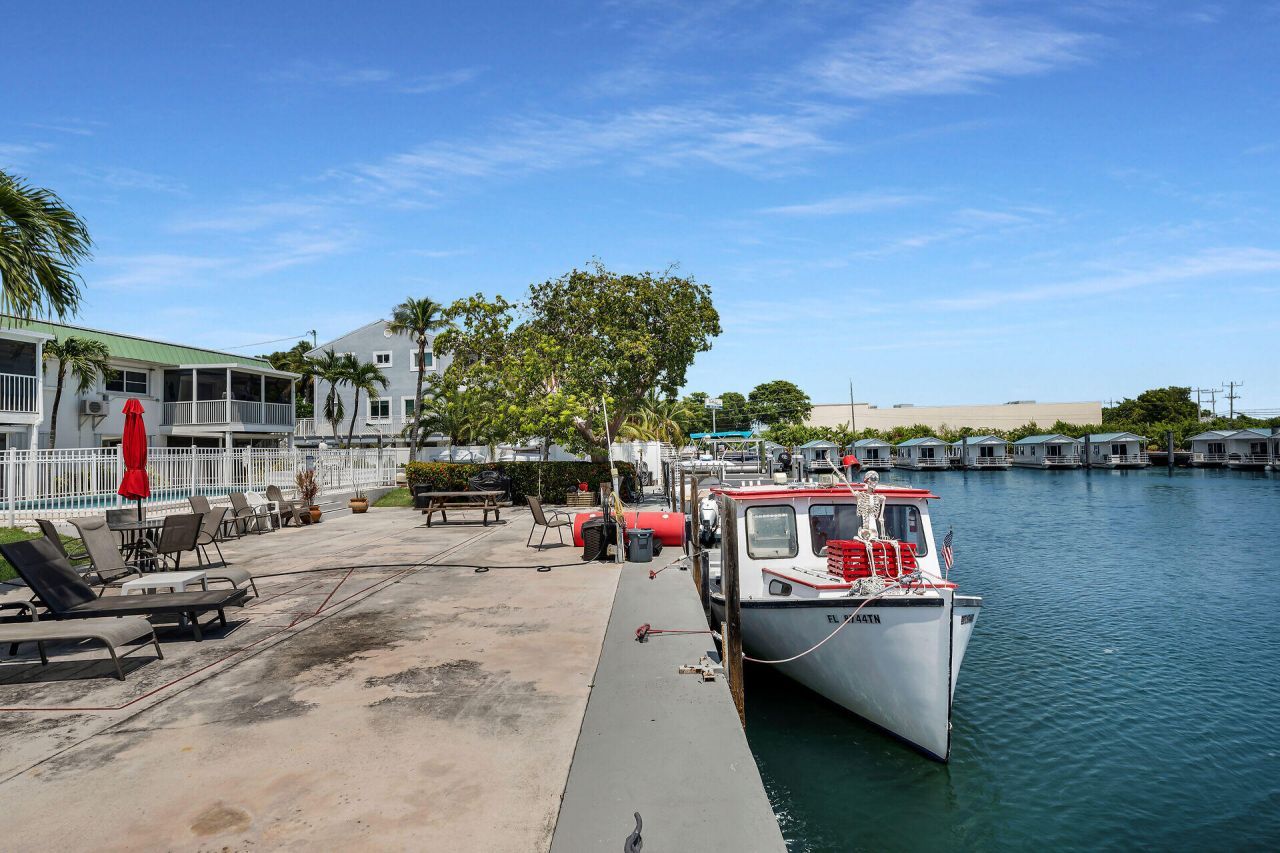 5301 Ocean Terrace, Unit APT 2, Marathon, FL 33050 Photo