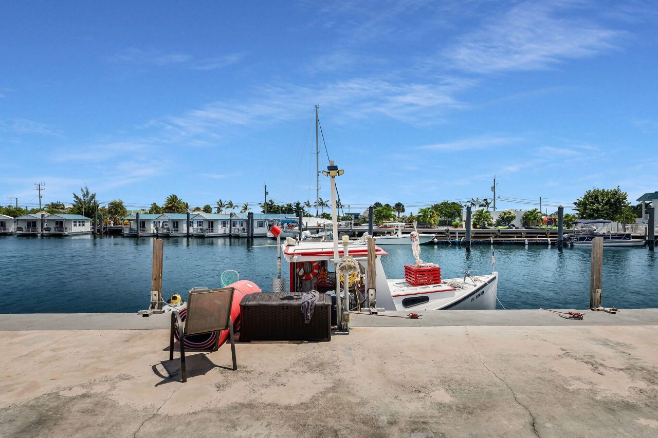 5301 Ocean Terrace, Unit APT 2, Marathon, FL 33050 Photo