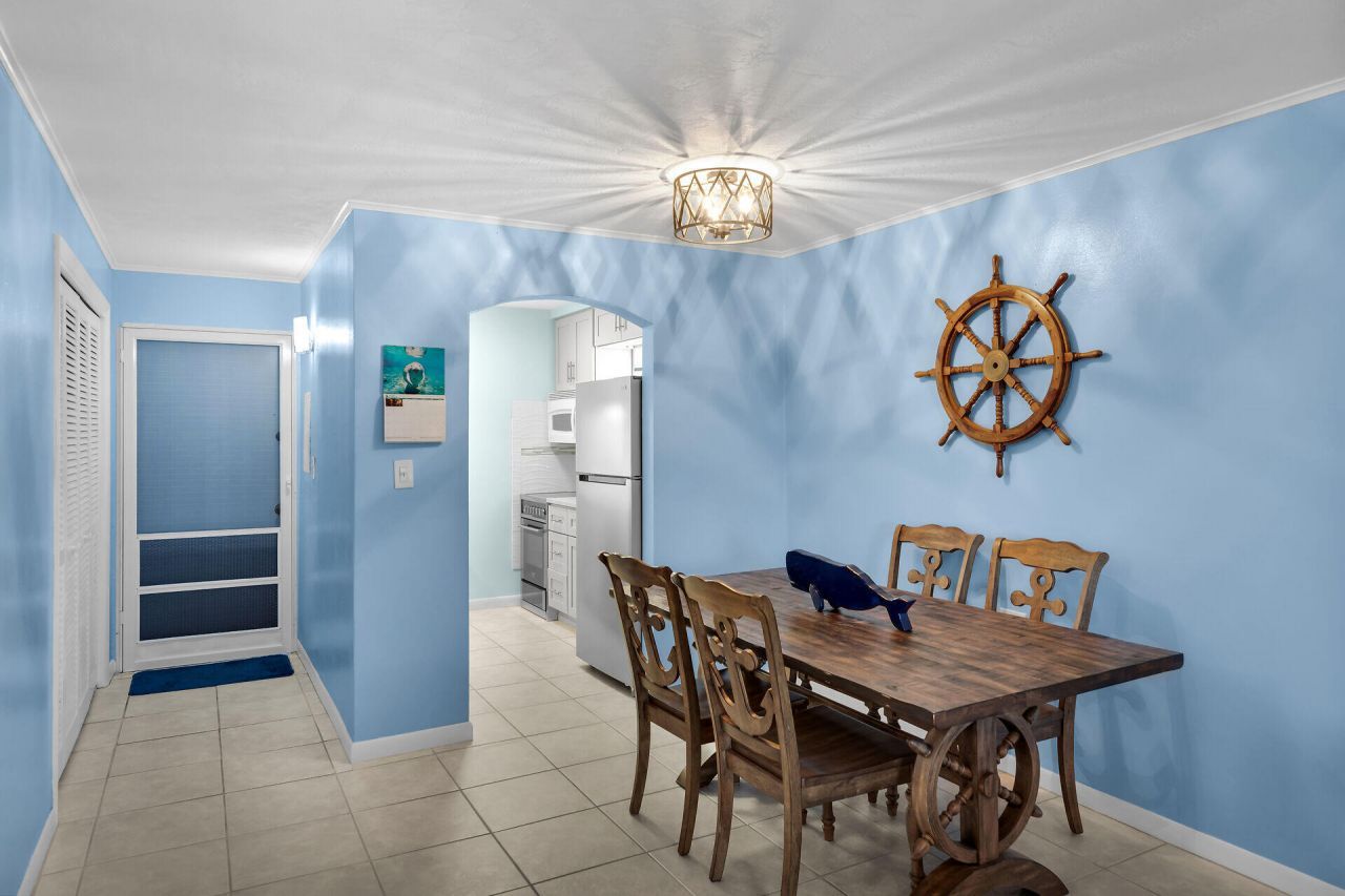 5301 Ocean Terrace, Unit APT 2, Marathon, FL 33050 Photo