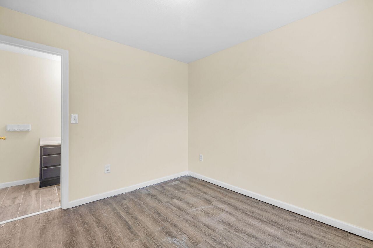 477 W 105th Street Ocean, Marathon, FL 33050 Photo