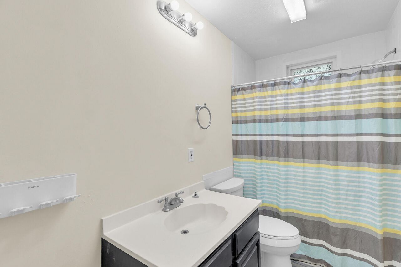 477 W 105th Street Ocean, Marathon, FL 33050 Photo