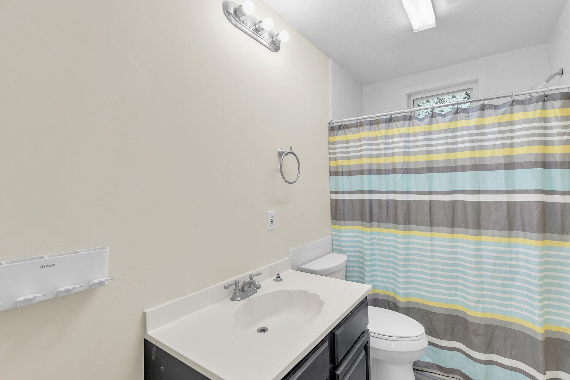477 W 105th Street Ocean, Marathon, FL 33050 Photo