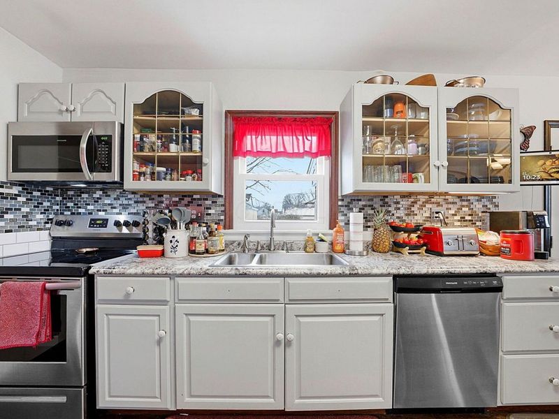 620 Salisbury Road, Columbus, OH 43204 Photo 13