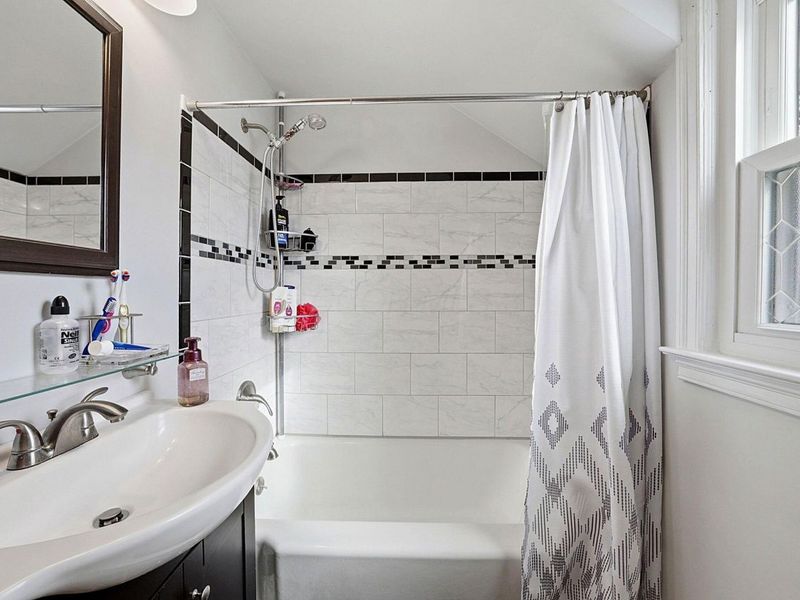 620 Salisbury Road, Columbus, OH 43204 Photo 24