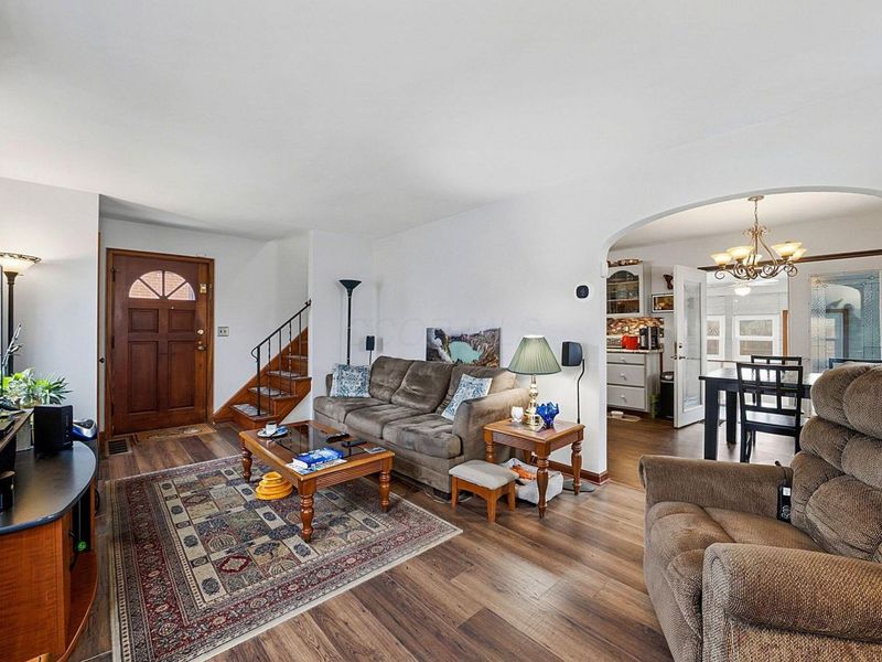 620 Salisbury Road, Columbus, OH 43204 Photo 8