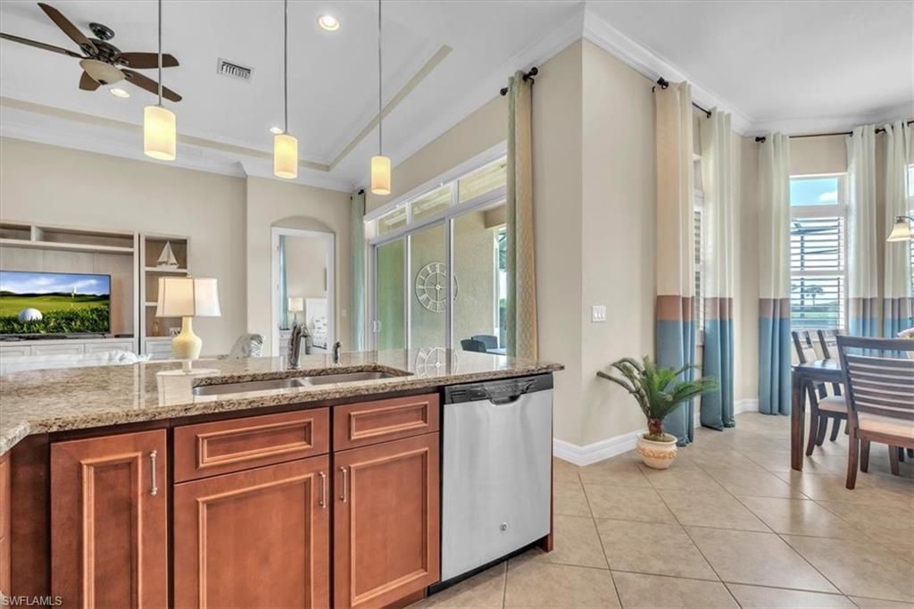 12617 Fairway Cove Ct, Fort Myers, FL 33905 Photo