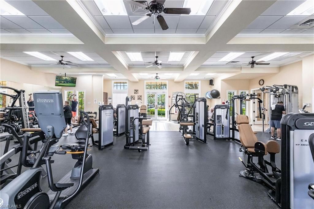 12617 Fairway Cove Ct, Fort Myers, FL 33905 Photo