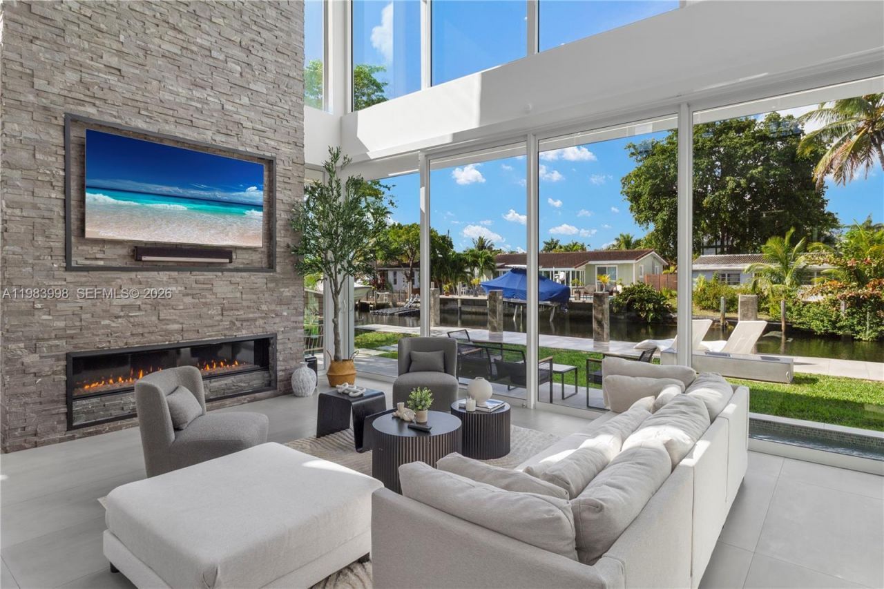 2217 NE 17th Ter , Wilton Manors, FL 33305 Photo