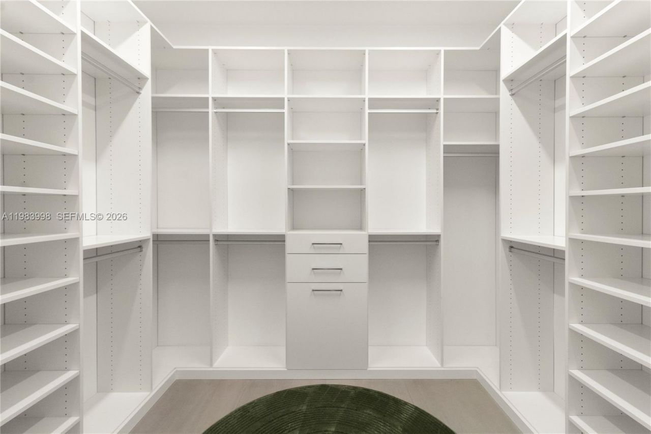 2217 NE 17th Ter, Wilton Manors, FL 33305 Photo