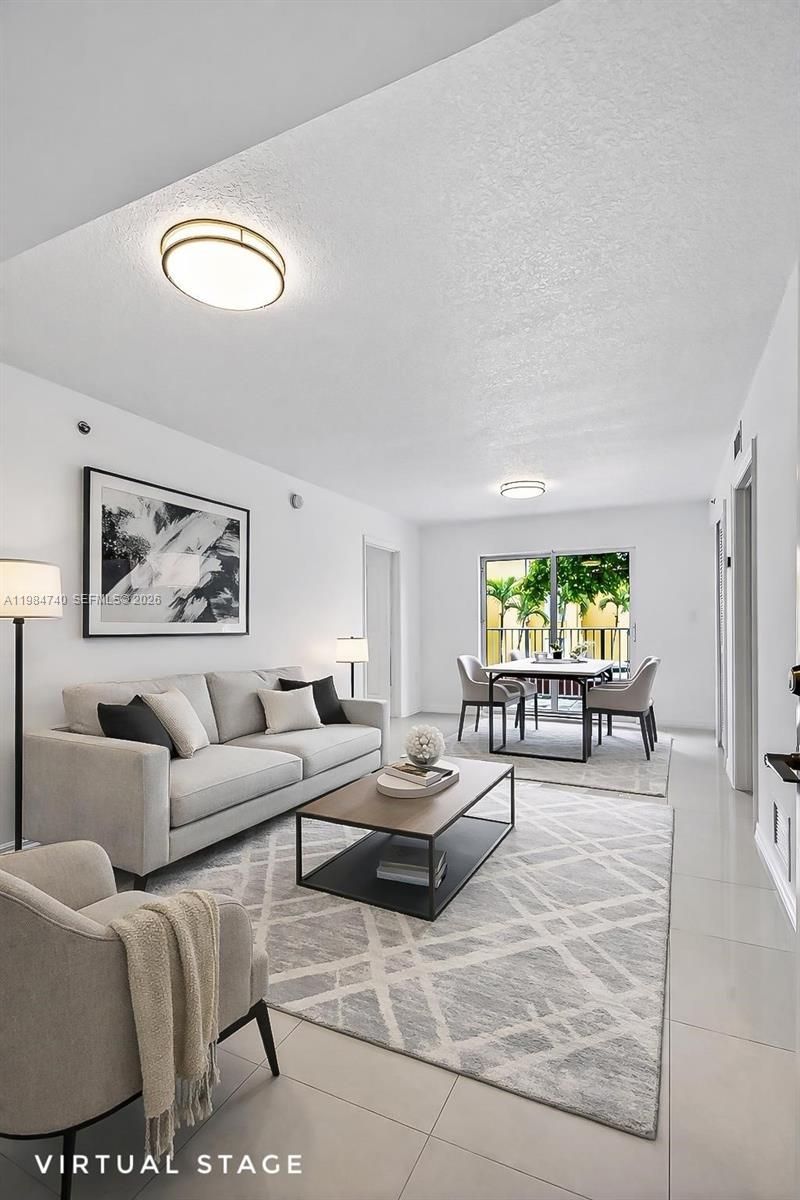 2475 NW 16th St Rd , Unit 211, Miami, FL 33125 Photo