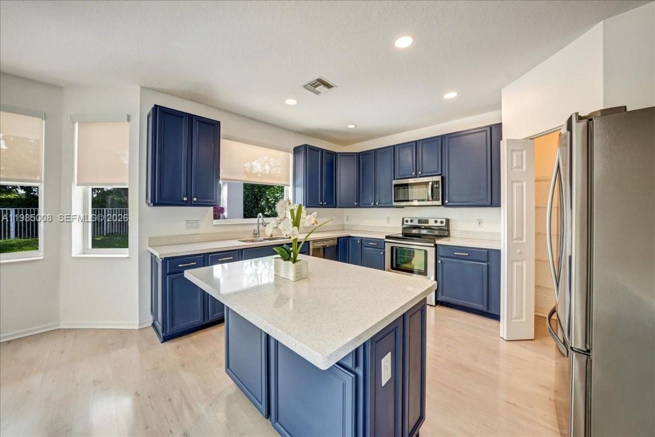 4202 Bahia Isle Cir , Wellington, FL 33449 Photo