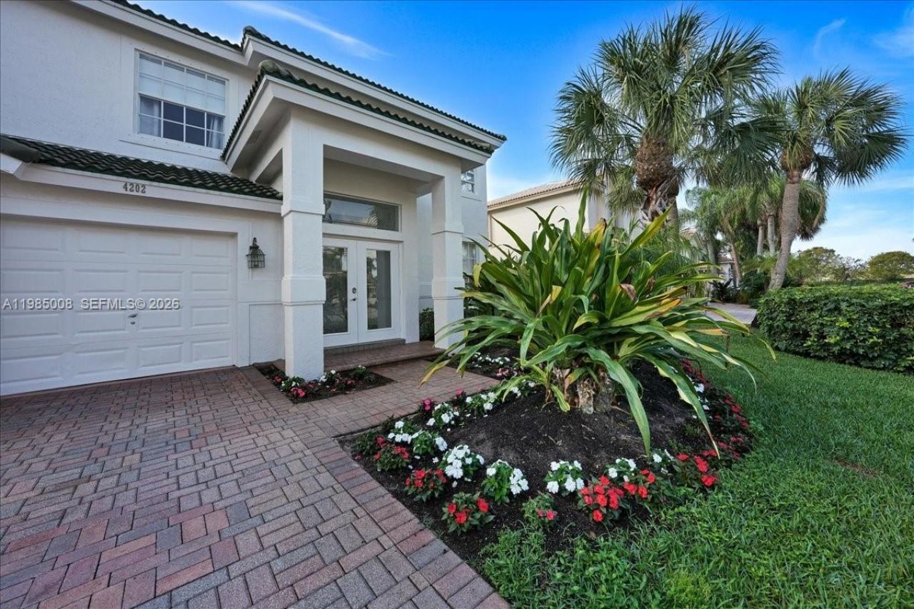 4202 Bahia Isle Cir , Wellington, FL 33449 Photo