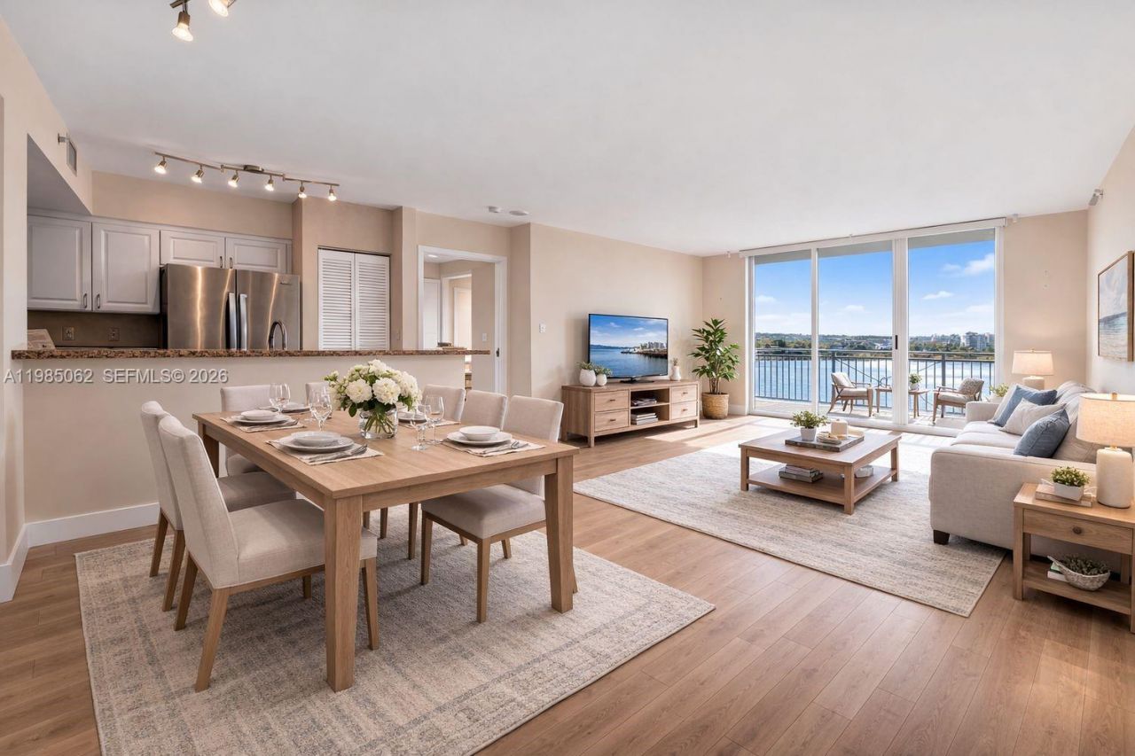 90 Alton Rd, Unit 1810, Miami Beach, FL 33139 Photo