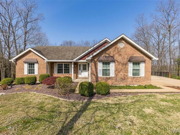 12401 Fieldstone Drive, Festus, MO 63028