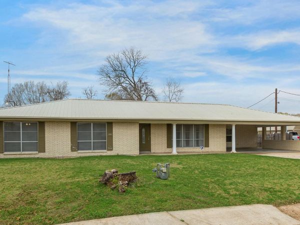 208 S A Street, Duson, LA 70529