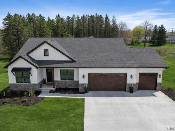 12854 Poppy Lane, Fenton Twp, MI 48451