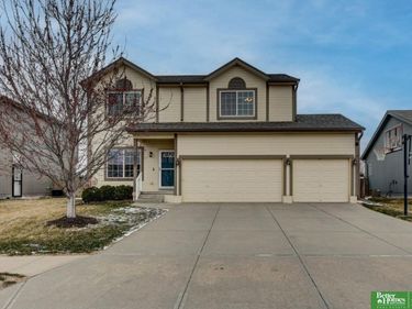 18028 Lillian Street, Omaha, NE 68136