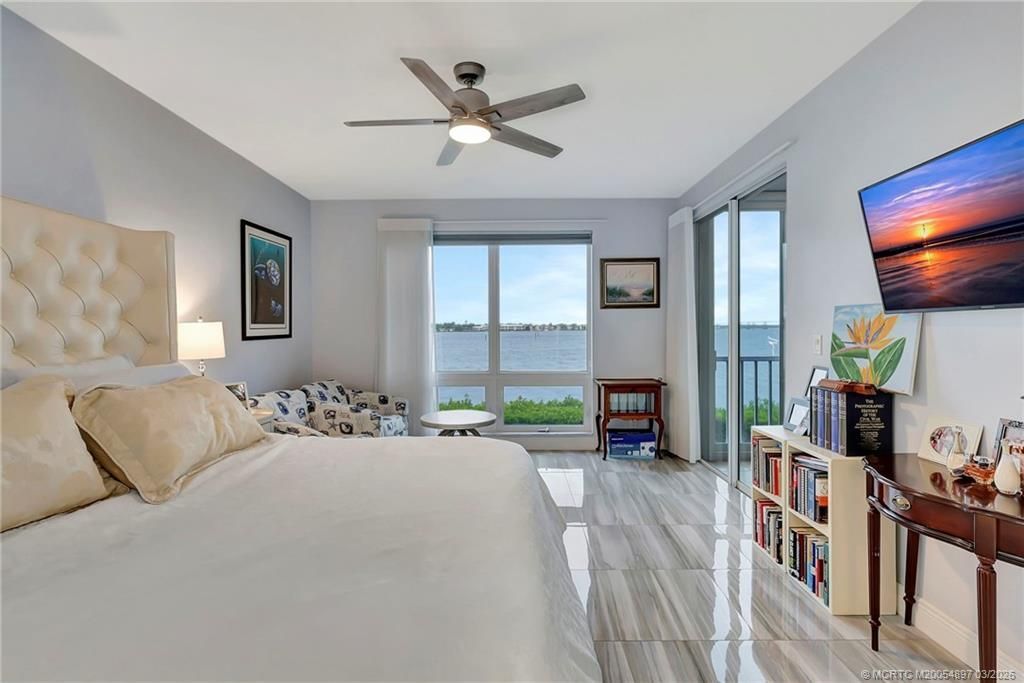 1140 SW Chapman Way, Unit 401, Palm City, FL 34990 Photo