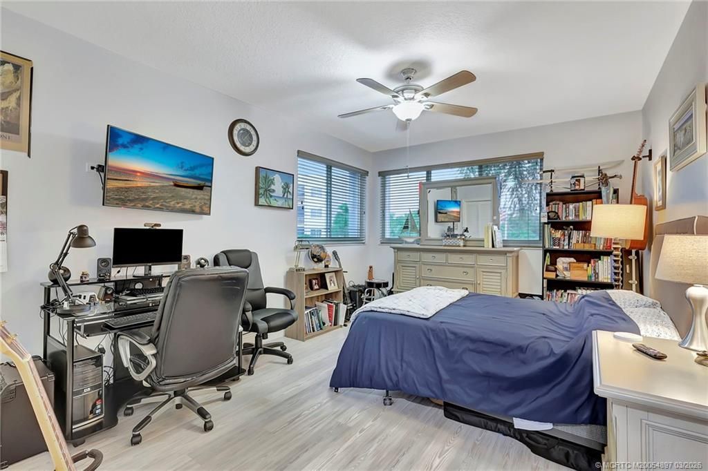 1140 SW Chapman Way, Unit 401, Palm City, FL 34990 Photo