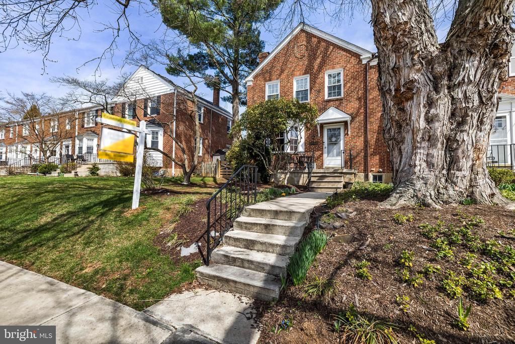 6447 Blenheim Road, Baltimore, MD 21212 Main Photo