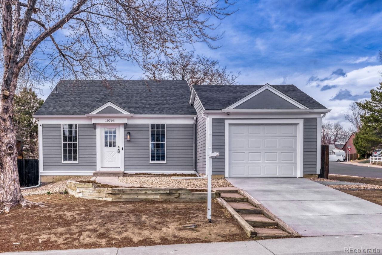 19795 E Cornell Avenue, Aurora, CO 80013 Main Photo