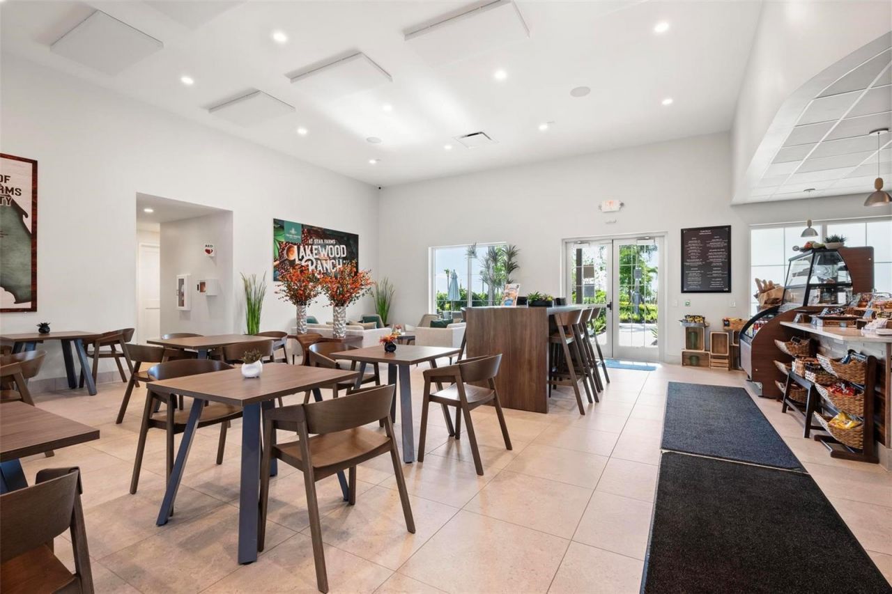 3218 Bitterroot Lane , Bradenton, FL 34211 Photo