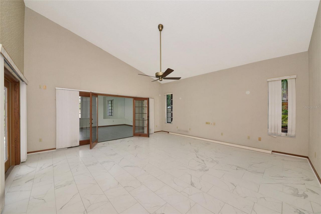 1316 Riverview Circle, Bradenton, FL 34209 Photo