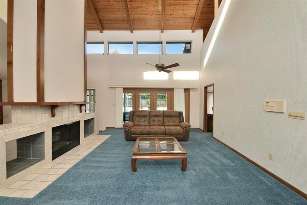 1316 Riverview Circle, Bradenton, FL 34209 Photo