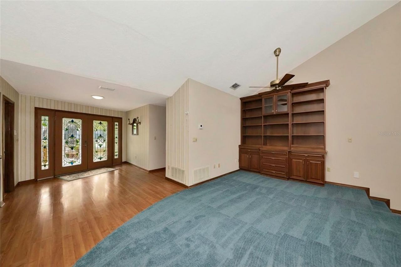 1316 Riverview Circle, Bradenton, FL 34209 Photo