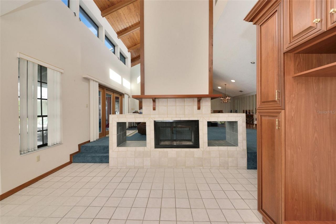 1316 Riverview Circle, Bradenton, FL 34209 Photo