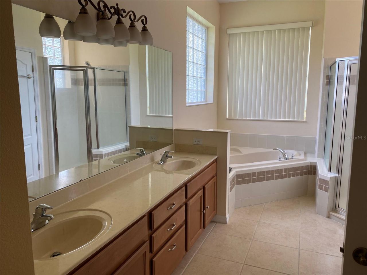 12934 Colonnade Circle, Clermont, FL 34711 Photo