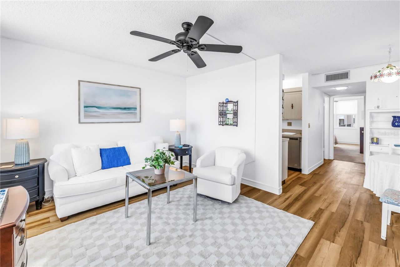 7401 Bay Island Drive S, Unit 328, South Pasadena, FL 33707 Photo