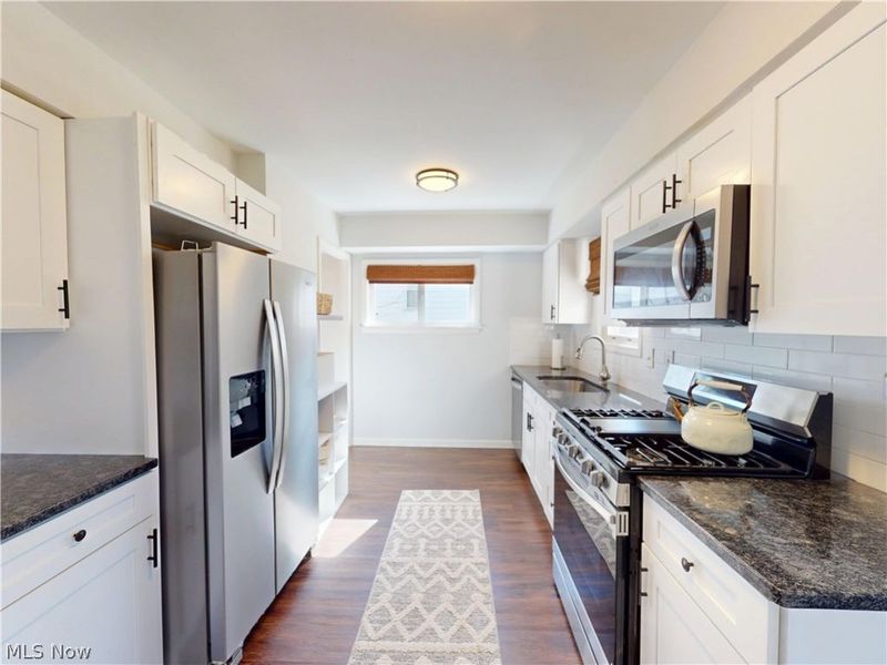 5406 Karen Isle Drive, Willoughby, OH 44094 Photo 12