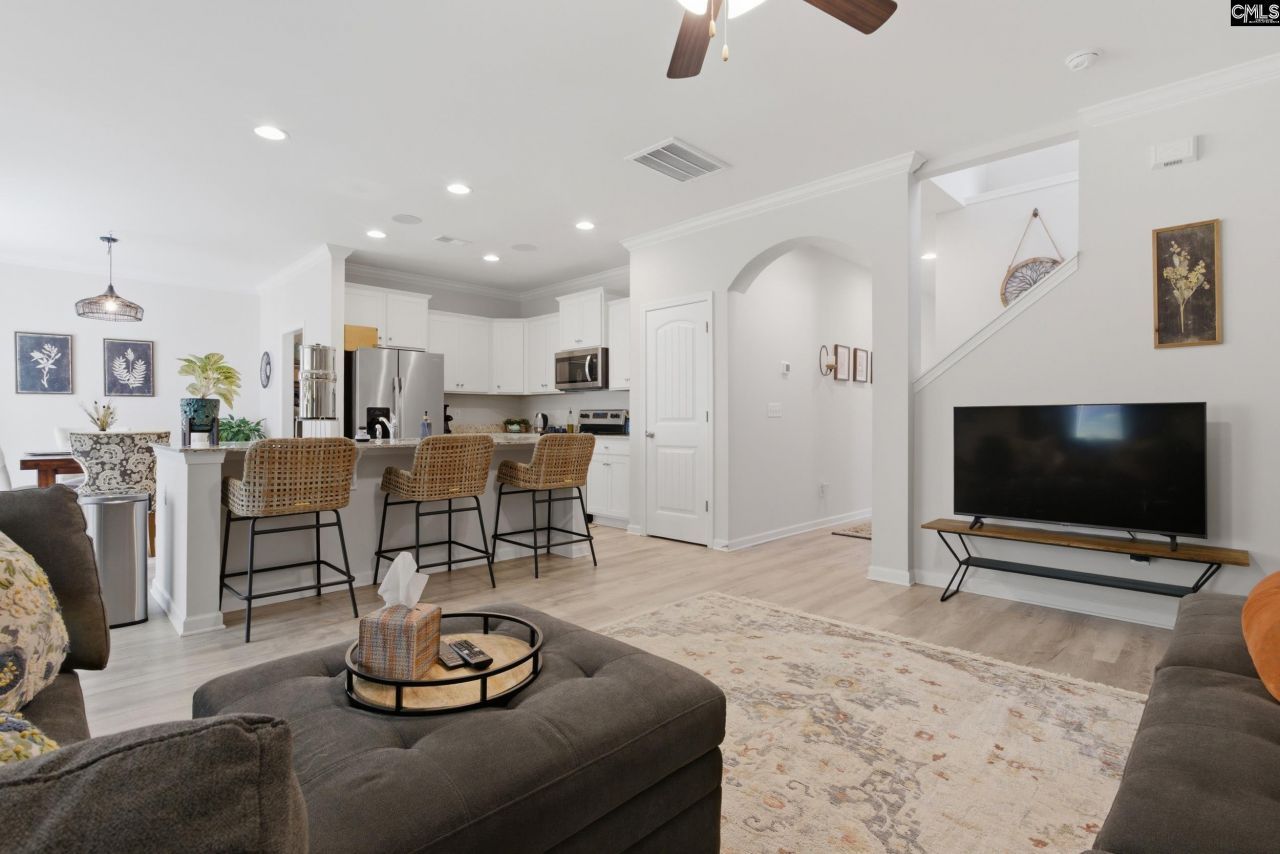 130 Judiths Path Photo 4